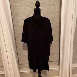 Liz & Me Black T-Shirt Tunic Length
